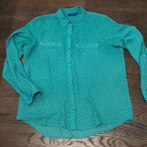 Apt 9 button down